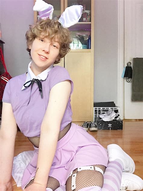 what's up lately with the rsissy community's its time to do this right. . R femboys